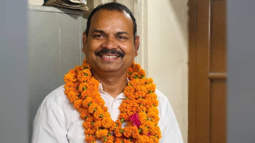 up-news:-यूपी-सहकारी-लेखा-परीक्षक-संघ-को-मिला-नया-प्रदेश-अध्यक्ष,-अब-हरिश्चंद्र-गौतम-के-हाथों-में-कमान