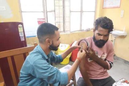 up:-आगरा-में-एंटी-रैबीज-वैक्सीन-का-संकट,-जरूरत-400-वाइल-की;-जिला-अस्पताल-में-सिर्फ-150-उपलब्ध