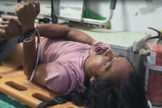 अचानक-खुद-को-काटने-लगा-युवक,-गुजरात-के-वडोदरा-में-रेबीज-का-चौंकाने-वाला-मामला