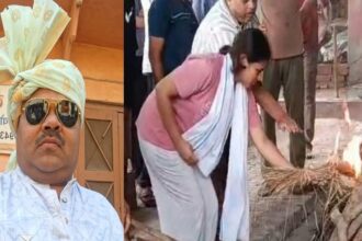 aligarh-news:-पिता-की-अंतिम-यात्रा-में-बेटी-ने-निभाया-बेटे-का-फर्ज,-निमि-के-कंधे-पर-विदा-हुए-उसके-पापा