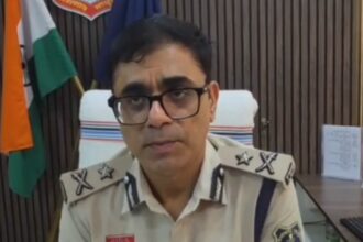 साइबर-ठगी-मामले-में-पुलिस-अधिकारियों-ने-वसूले-एक-करोड़-रुपये,-ऑडियो-सामने-आने-पर-बवाल
