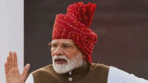 लाल-किले-से-पीएम-मोदी-ने-किया-बड़ा-ऐलान,-देशभर-में-बनाई-जाएंगी-6-करोड़-लखपति-दीदी