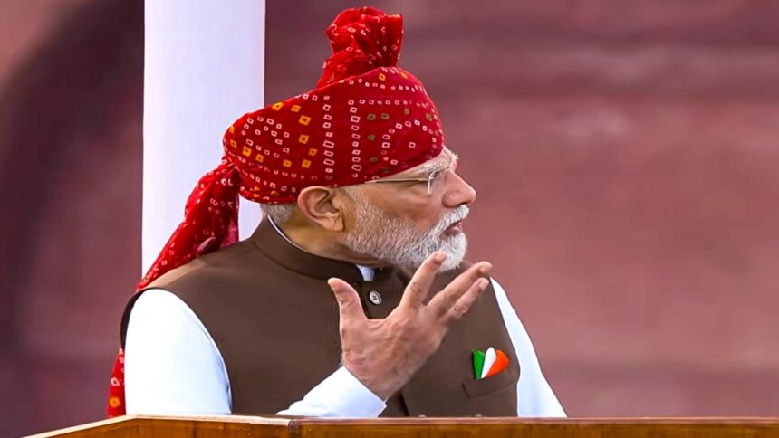 ‘हथियारी-नक्सल-से-खतरनाक-है-दिमागी-नक्सल’,-लाल-किले-से-ऐसा-क्यों-बोले-पीएम-मोदी?
