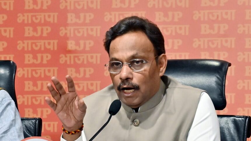 up-politics:-लंबे-समय-बाद-यूपी-भाजपा-को-मिला-प्रभारी,-विनोद-तावड़े-के-हाथ-में-कमान;-जगदीश-पटेल-बने-सह-प्रभारी