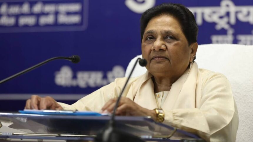 up:-विधानसभा-चुनाव-2027-की-तैयारियों-में-bsp-सक्रिय,-सतीश-चन्द्र-मिश्र-को-चुनाव-आयोग-संबंधी-जिम्मेदारी