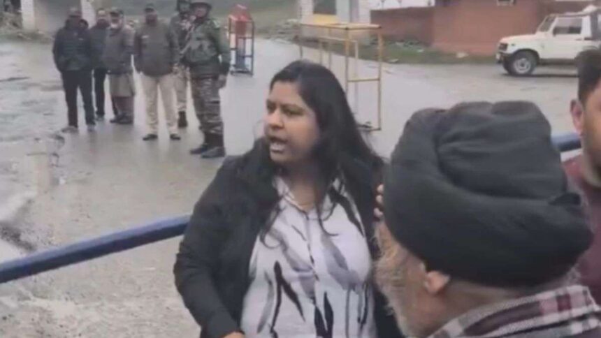 ‘देश-के-जवान-भाई,-मुझे-माफ-कर-दो’,-‘we-are-gen-z’-कहने-वाली-पर्यटक-ने-मांगी-माफी