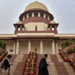 सिर्फ-क्रिमिनल-केस-पेंडिंग-होने-के-चलते-नौकरी-से-नहीं-हटा-सकते-सरकारी-कर्मचारी:-sc