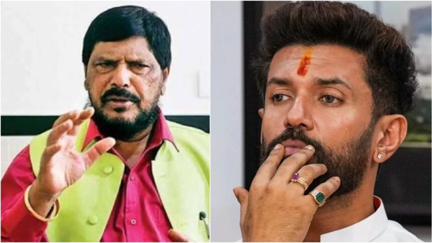 रामदास आठवले और चिराग पासवान का आरक्षण को लेकर बयान, जंतर-मंतर पर आरक्षण विरोधी प्रदर्शन