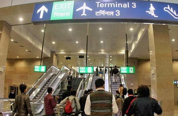 Delhi Bomb Threat: स्वतंत्रता दिवस से पहले दिल्ली में हड़कंप, हाई कोर्ट समेत 6 जगहों को बम से उड़ाने की धमकी; मेल में 15 अगस्त का जिक्र