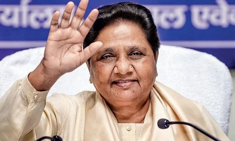UP Politics: चुनाव से पहले मायावती का ब्राह्मण समाज को बड़ा संदेश, बोलीं- बसपा से मजबूती से जुड़ें, सरकार बनी तो 2007 जैसा मिलेगा सम्मान